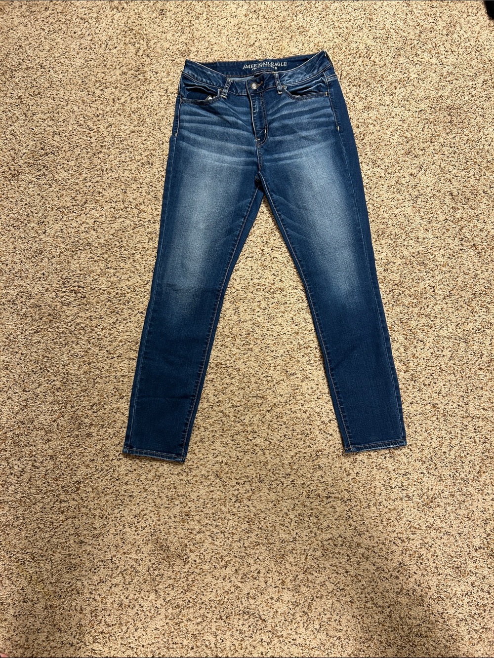American Eagle Outfitters Dark Blue Skinny Jeans - Women's